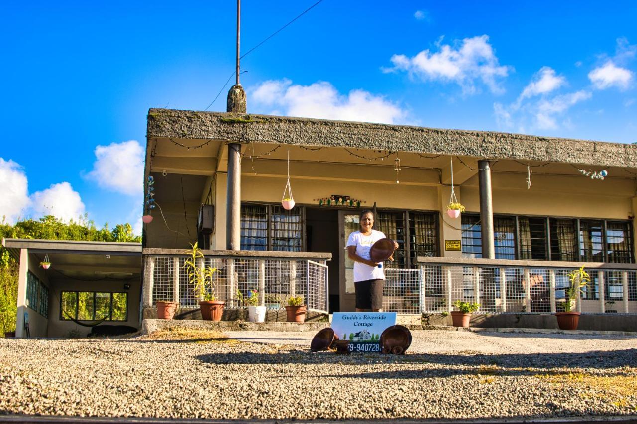 Guddy'S Riverside Cottage Nausori Exterior photo
